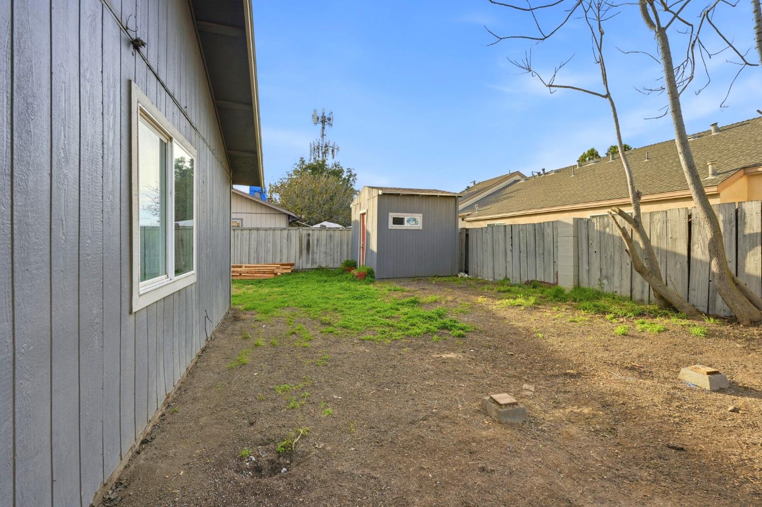 1809 Taos Ct, Modesto, CA 95351