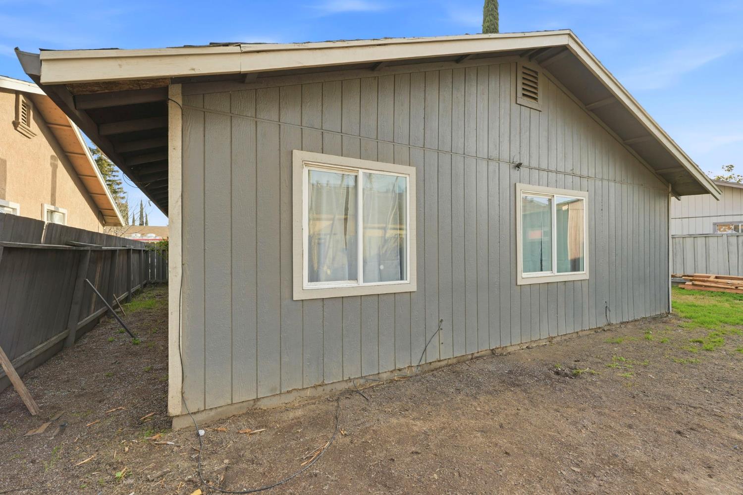 1809 Taos Ct, Modesto, CA 95351