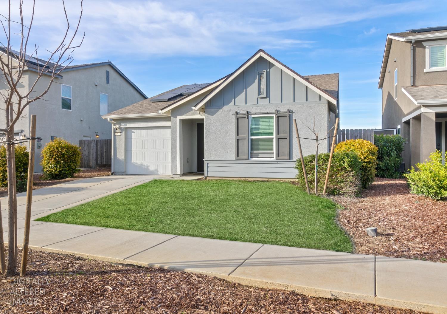 687 Jessie Dr, Merced, CA 95348