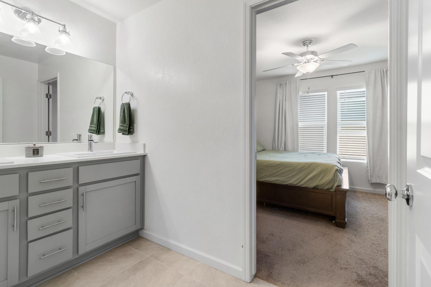 687 Jessie Dr, Merced, CA 95348