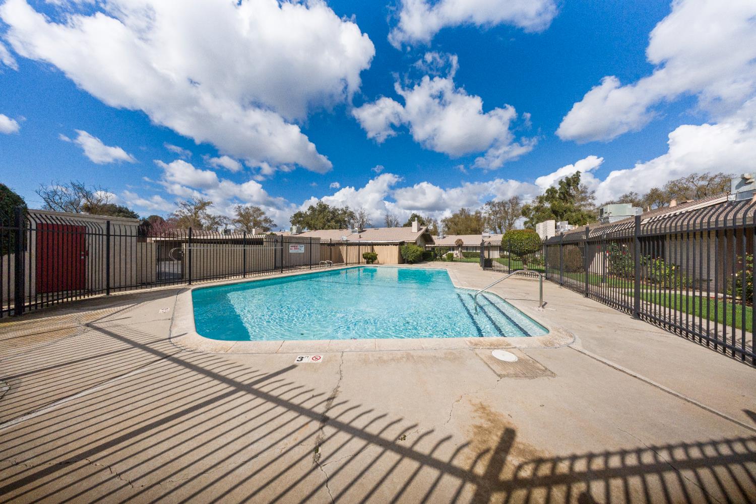 617 W Granger Ave #14, Modesto, CA 95350