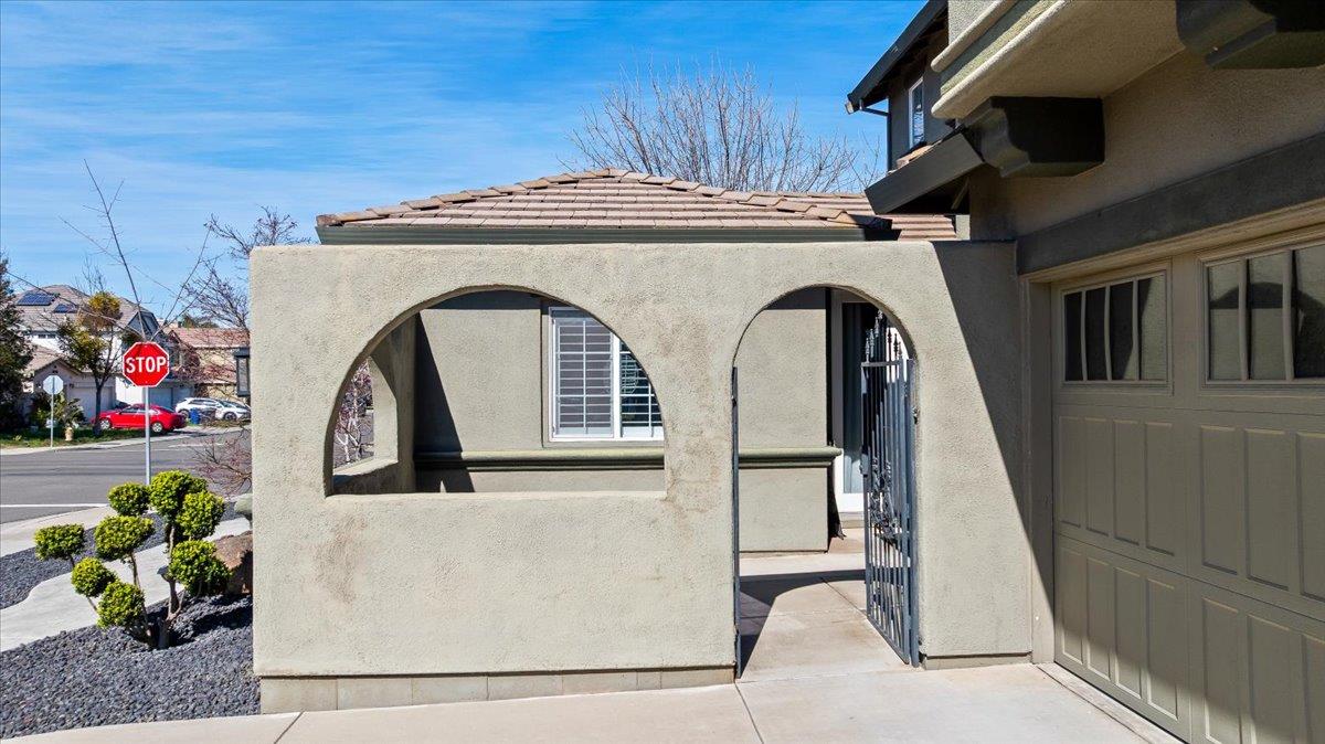 4020 Calistoga, Modesto, CA 95356