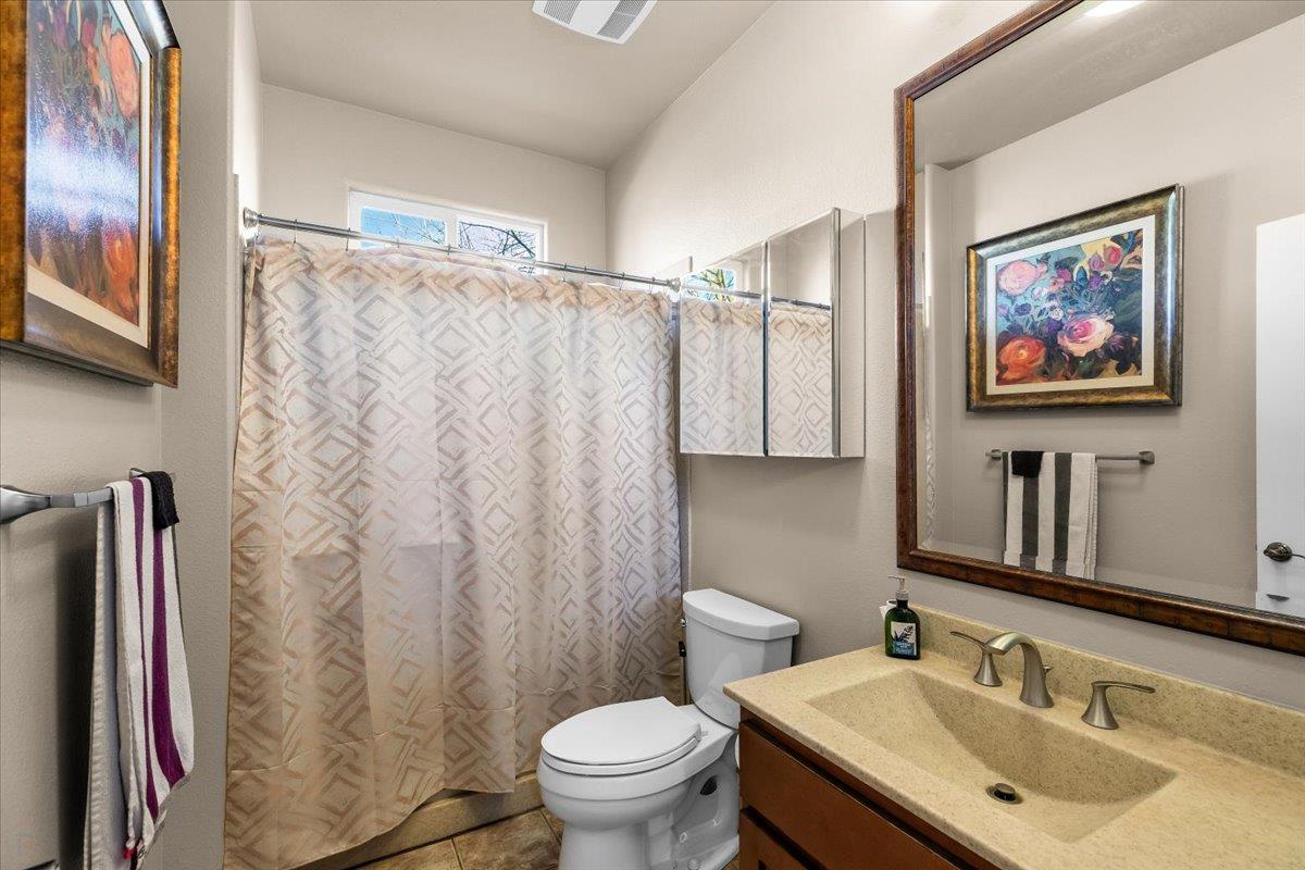 4020 Calistoga, Modesto, CA 95356