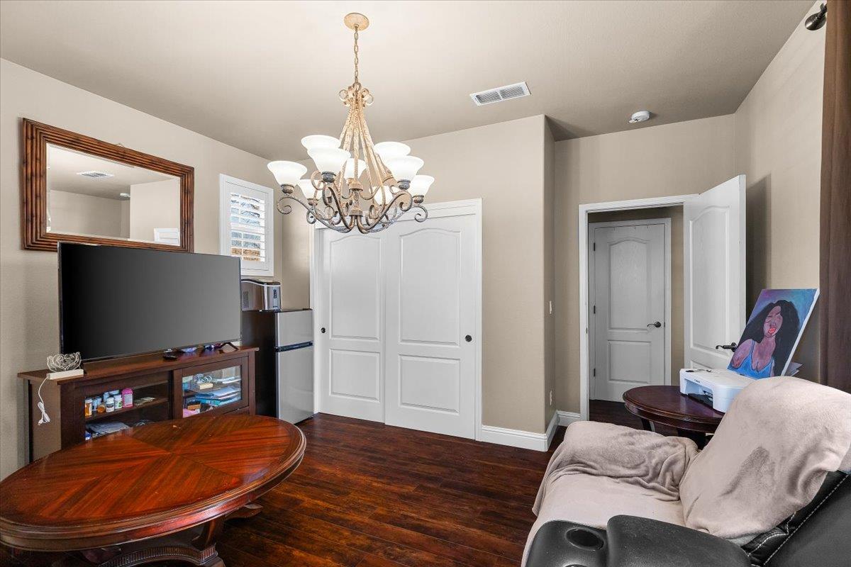 4020 Calistoga, Modesto, CA 95356