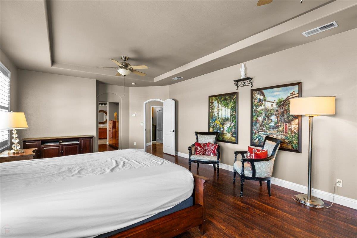 4020 Calistoga, Modesto, CA 95356