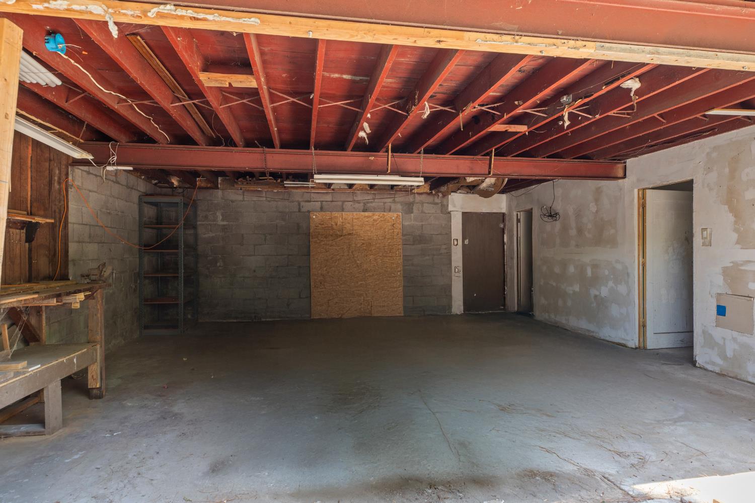 207 Lane St, Modesto, CA 95354