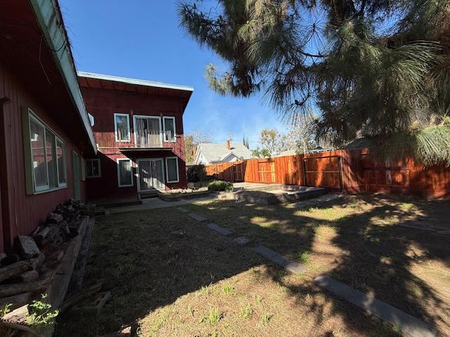 207 Lane St, Modesto, CA 95354