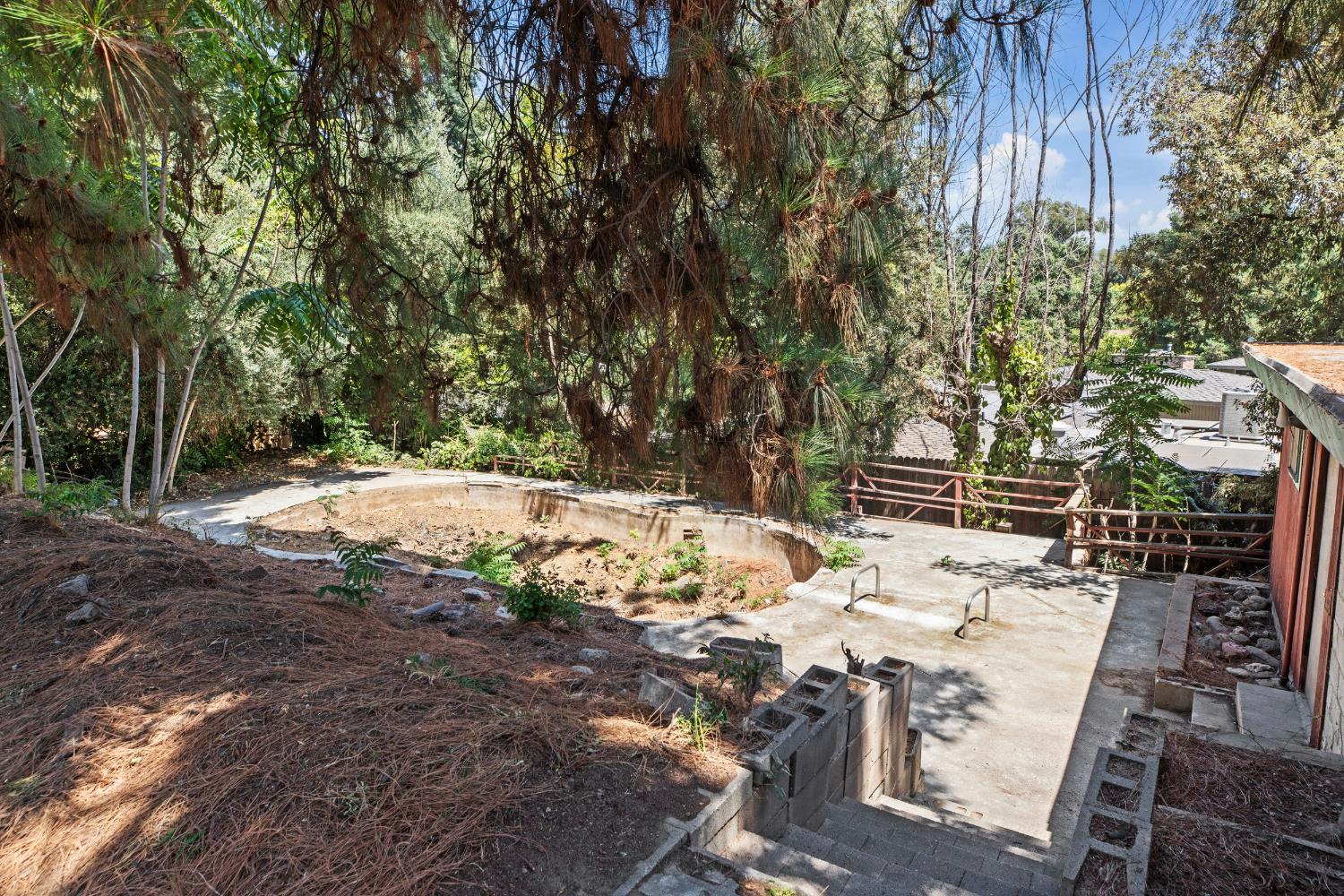 207 Lane St, Modesto, CA 95354