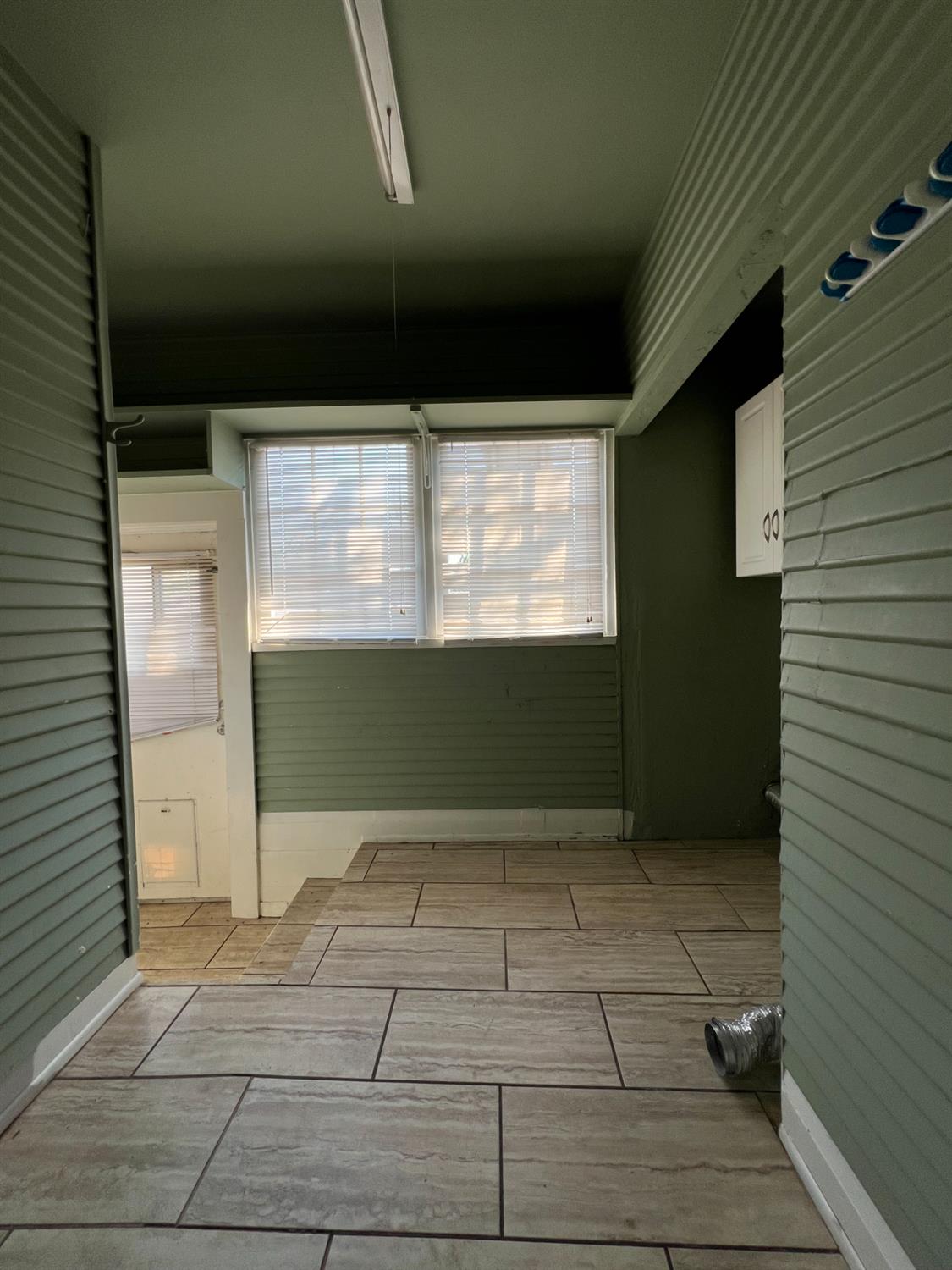 227 Walden St, Modesto, CA 95354