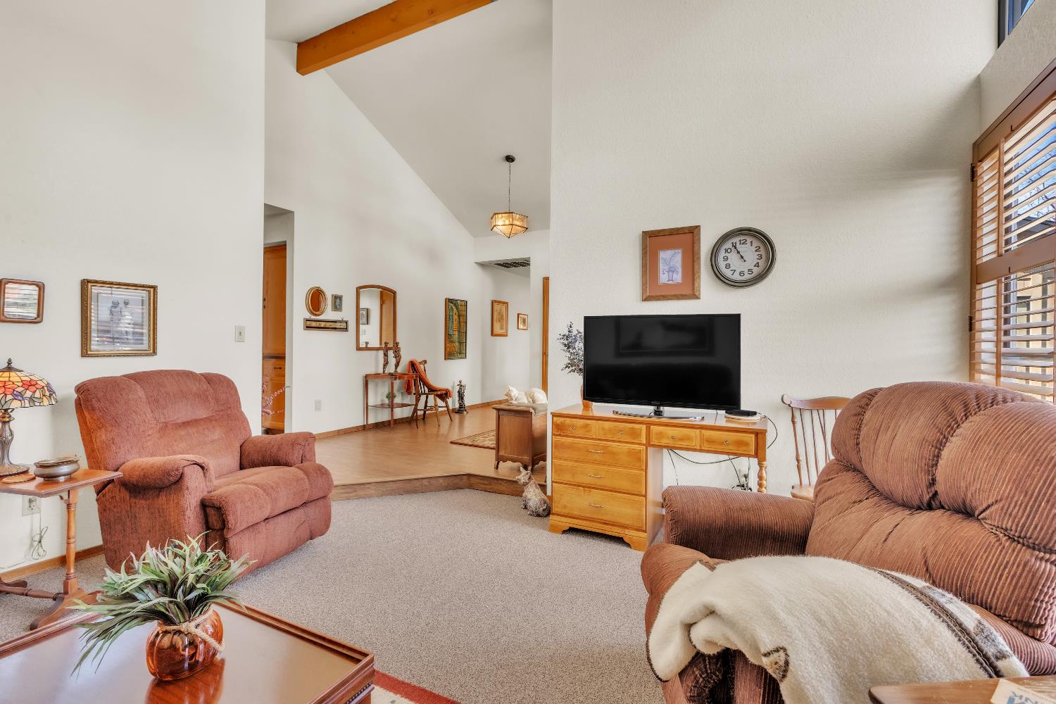 2504 Bridle Path Ln, Modesto, CA 95356