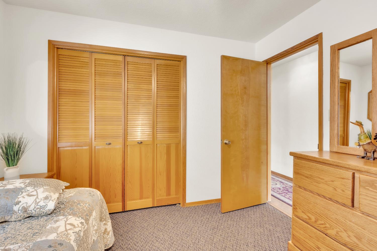 2504 Bridle Path Ln, Modesto, CA 95356