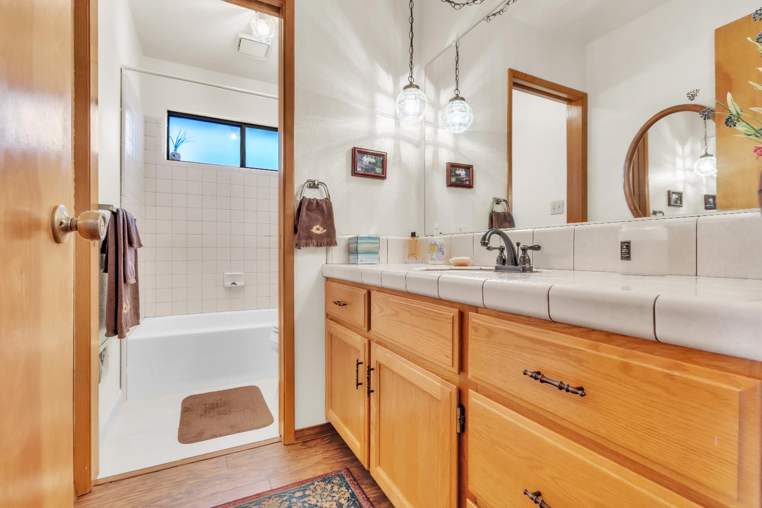 2504 Bridle Path Ln, Modesto, CA 95356