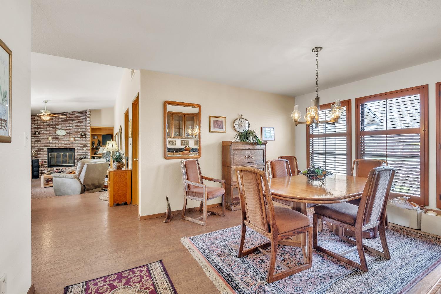 2504 Bridle Path Ln, Modesto, CA 95356