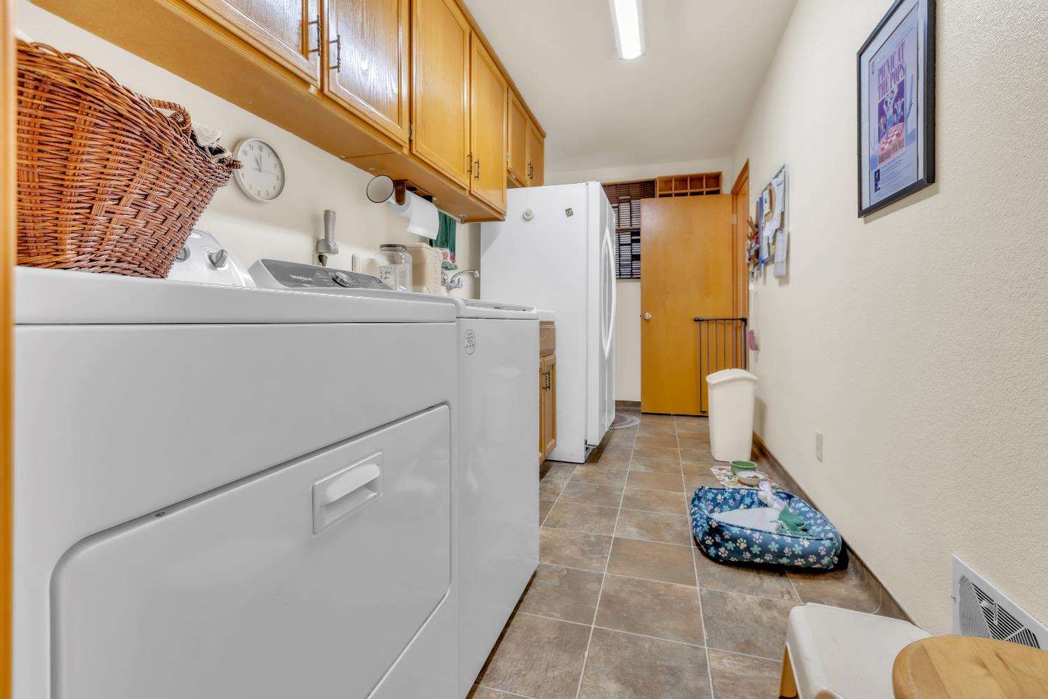 2504 Bridle Path Ln, Modesto, CA 95356