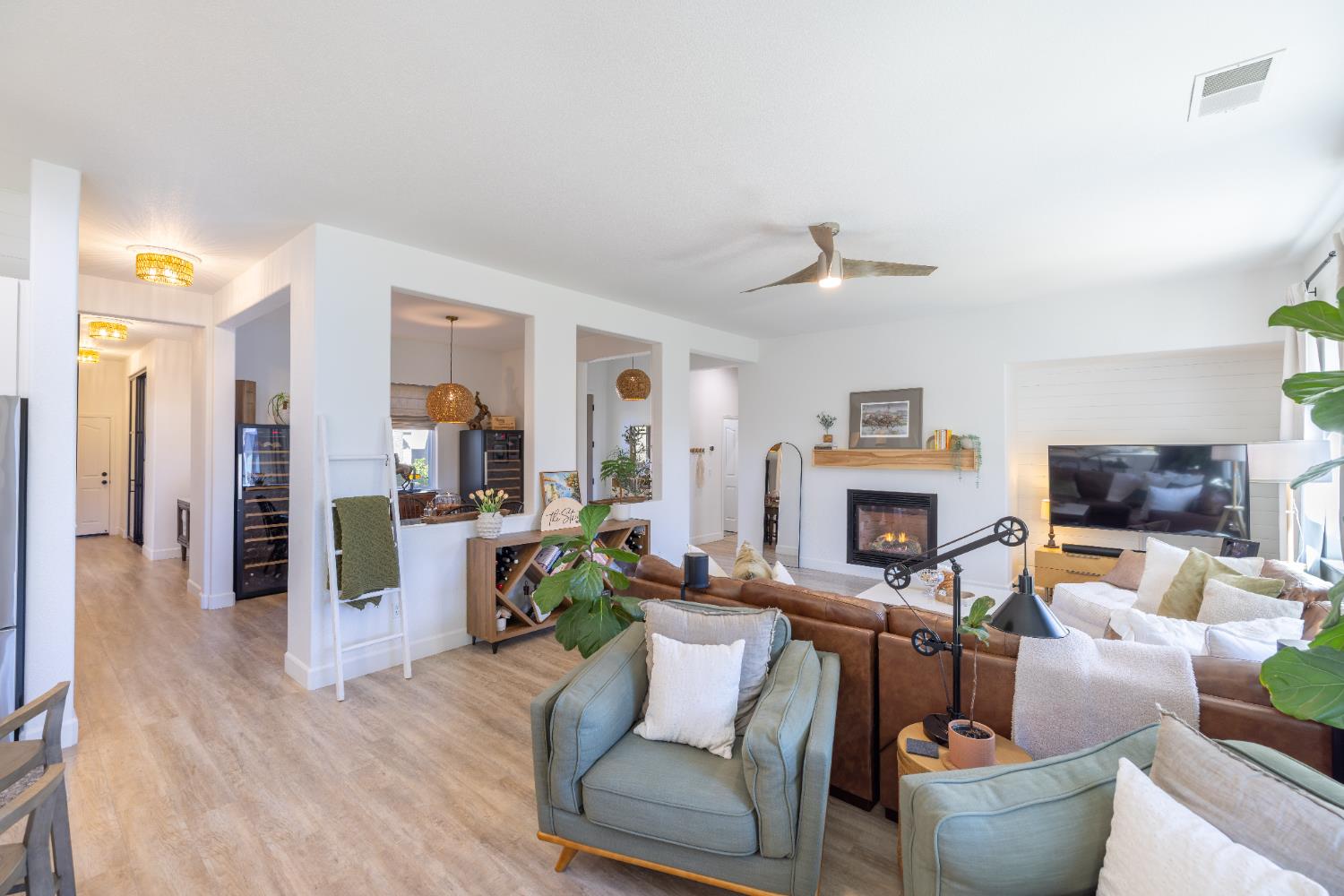 336 Kristen Way, Ripon, CA 95366