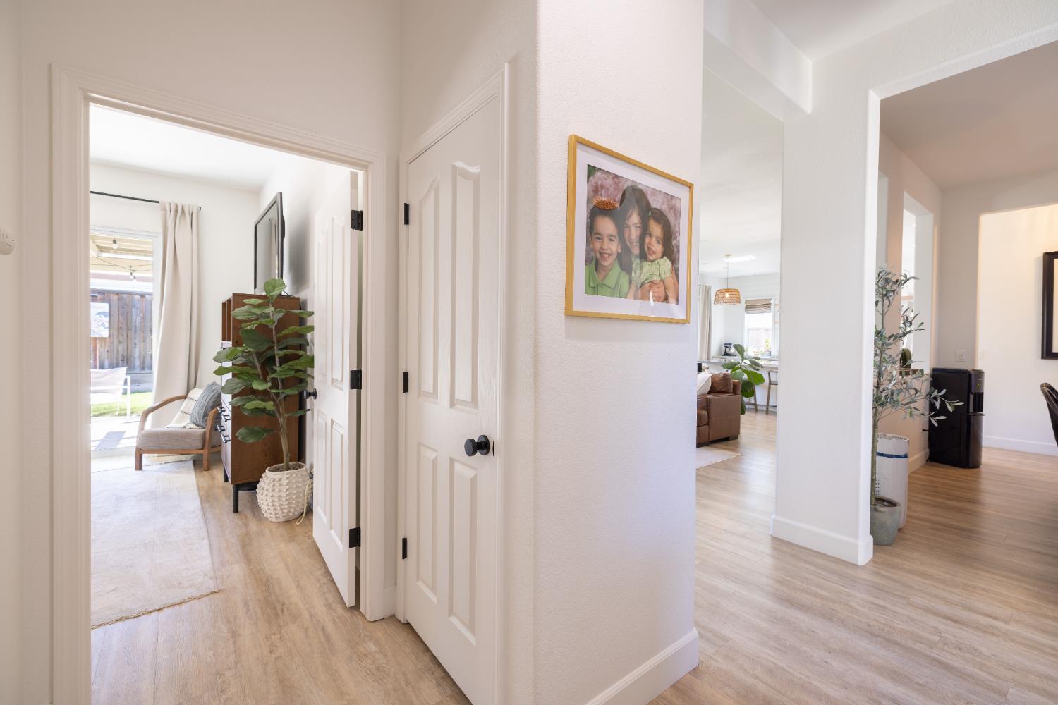 336 Kristen Way, Ripon, CA 95366