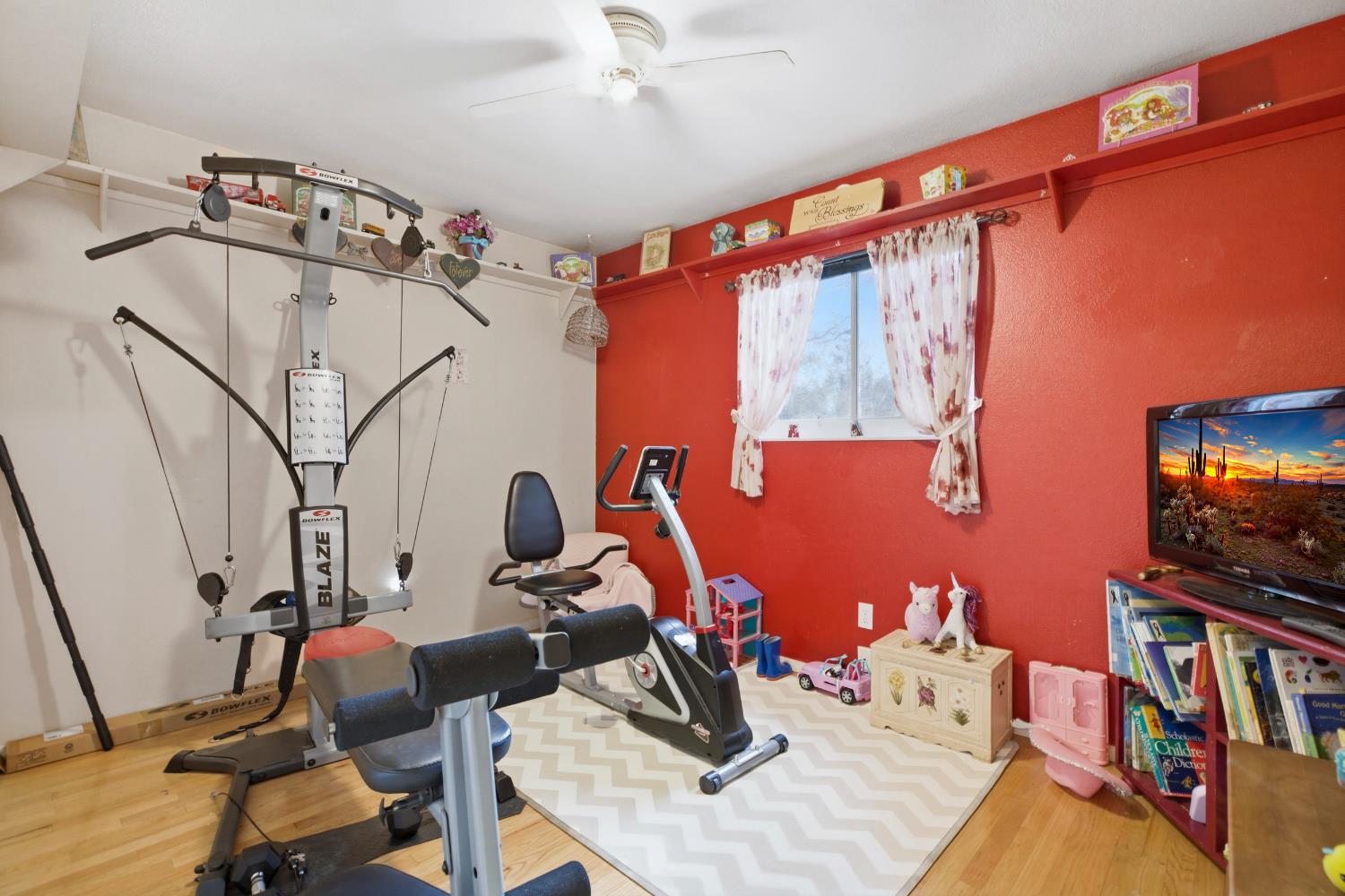 1603 Silkwood Dr, Modesto, CA 95350