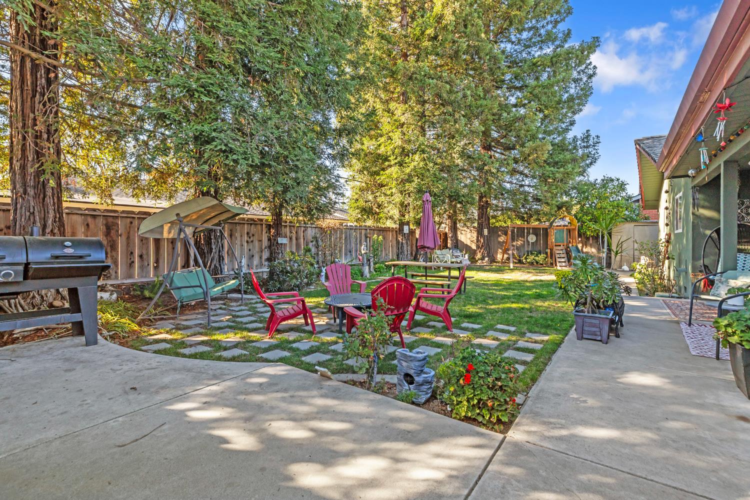 1603 Silkwood Dr, Modesto, CA 95350