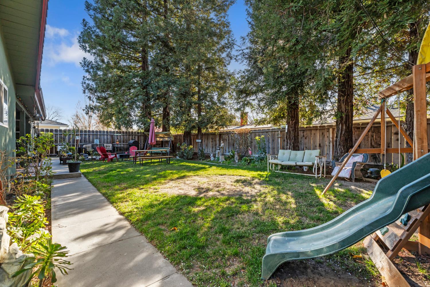 1603 Silkwood Dr, Modesto, CA 95350