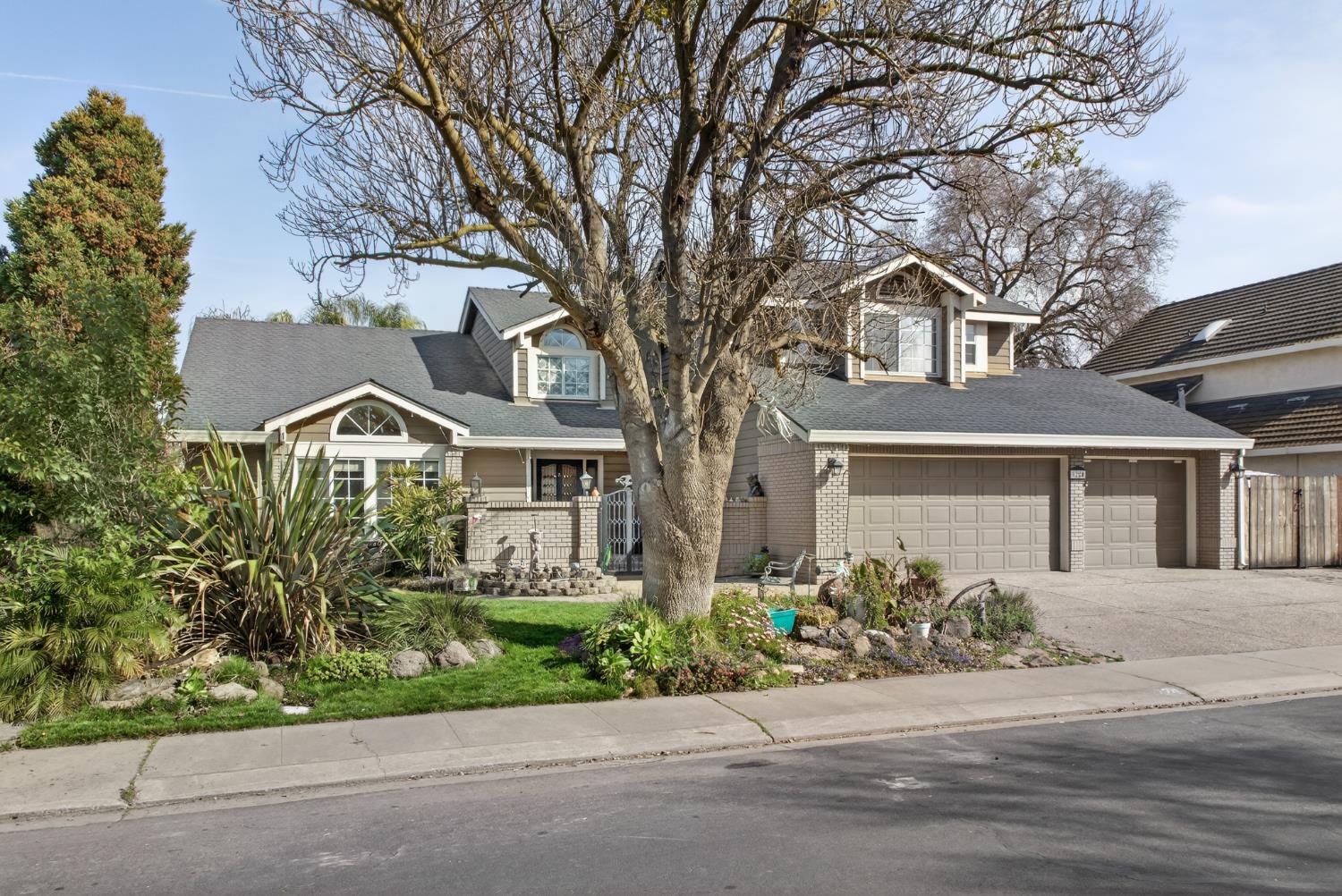 1224 Glenbrook Way, Modesto, CA 95355