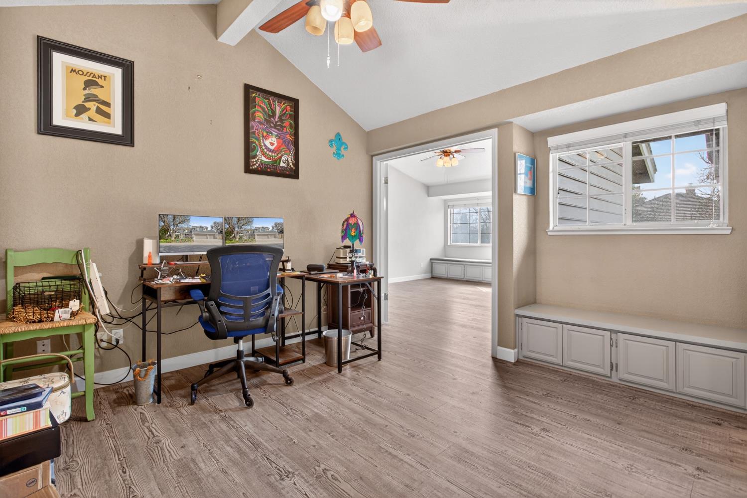 1224 Glenbrook Way, Modesto, CA 95355