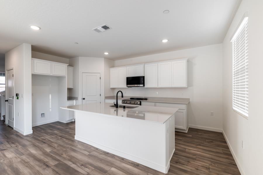 4626 Sami Jo Dr, Merced, CA 95348