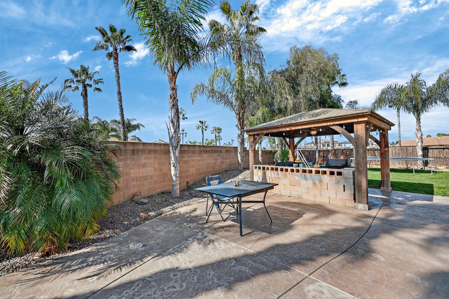 11437 Mirage Dr, Chowchilla, CA 93610