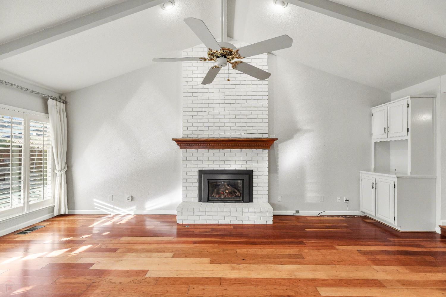 3809 Marigold Ln, Modesto, CA 95356