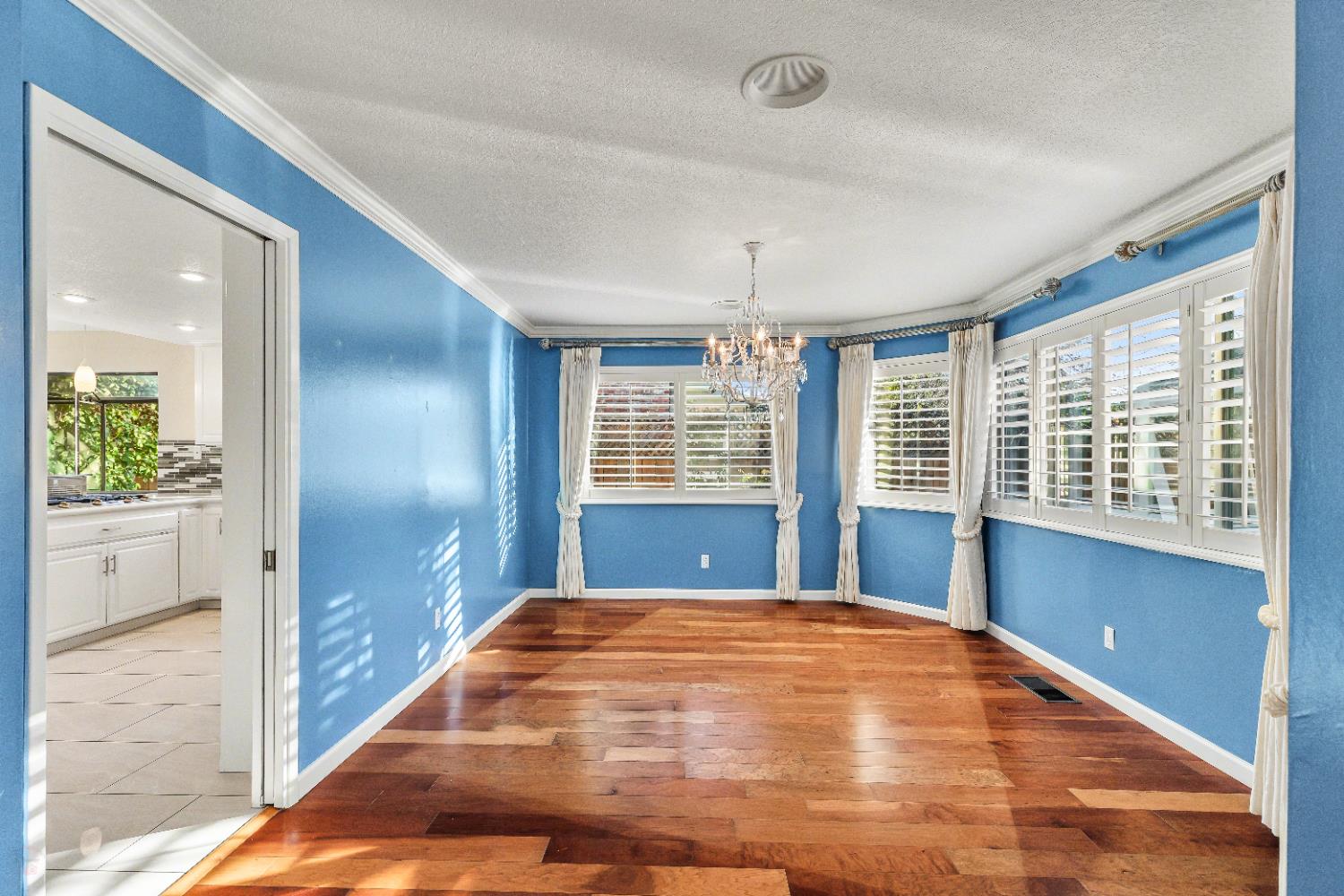 3809 Marigold Ln, Modesto, CA 95356