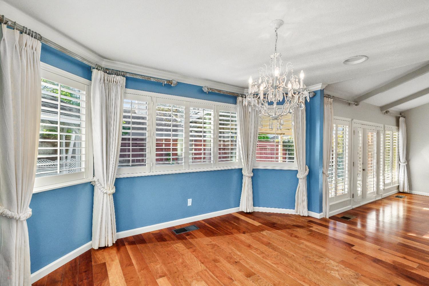 3809 Marigold Ln, Modesto, CA 95356