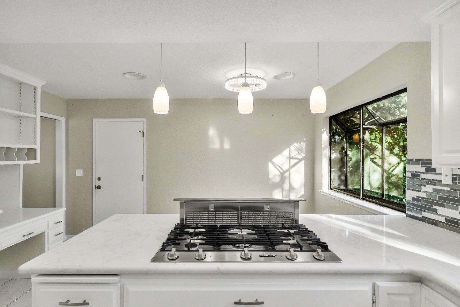 3809 Marigold Ln, Modesto, CA 95356