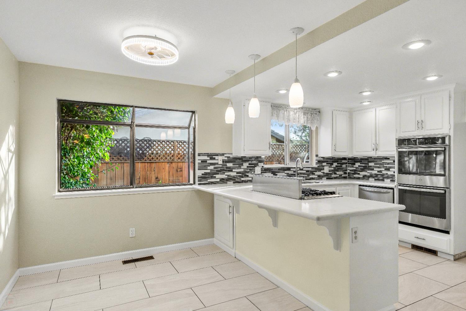 3809 Marigold Ln, Modesto, CA 95356