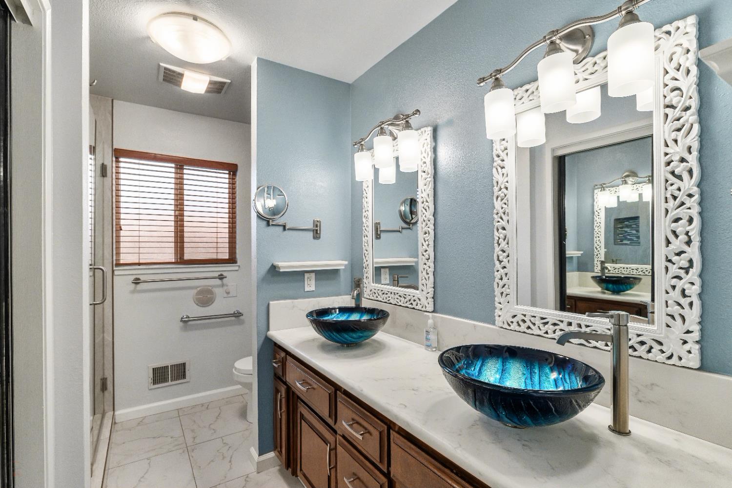 3809 Marigold Ln, Modesto, CA 95356