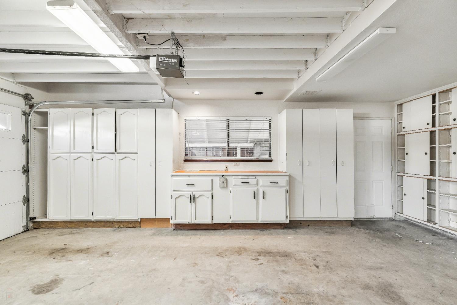 3809 Marigold Ln, Modesto, CA 95356