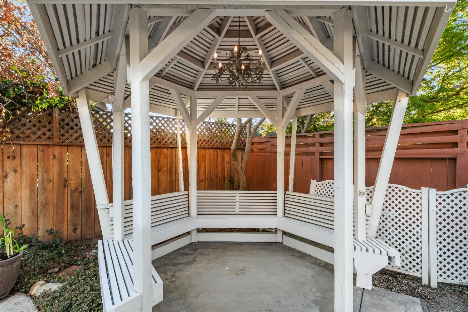 3809 Marigold Ln, Modesto, CA 95356