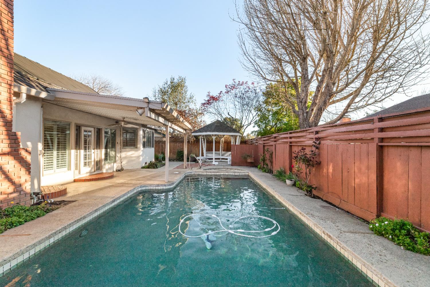 3809 Marigold Ln, Modesto, CA 95356