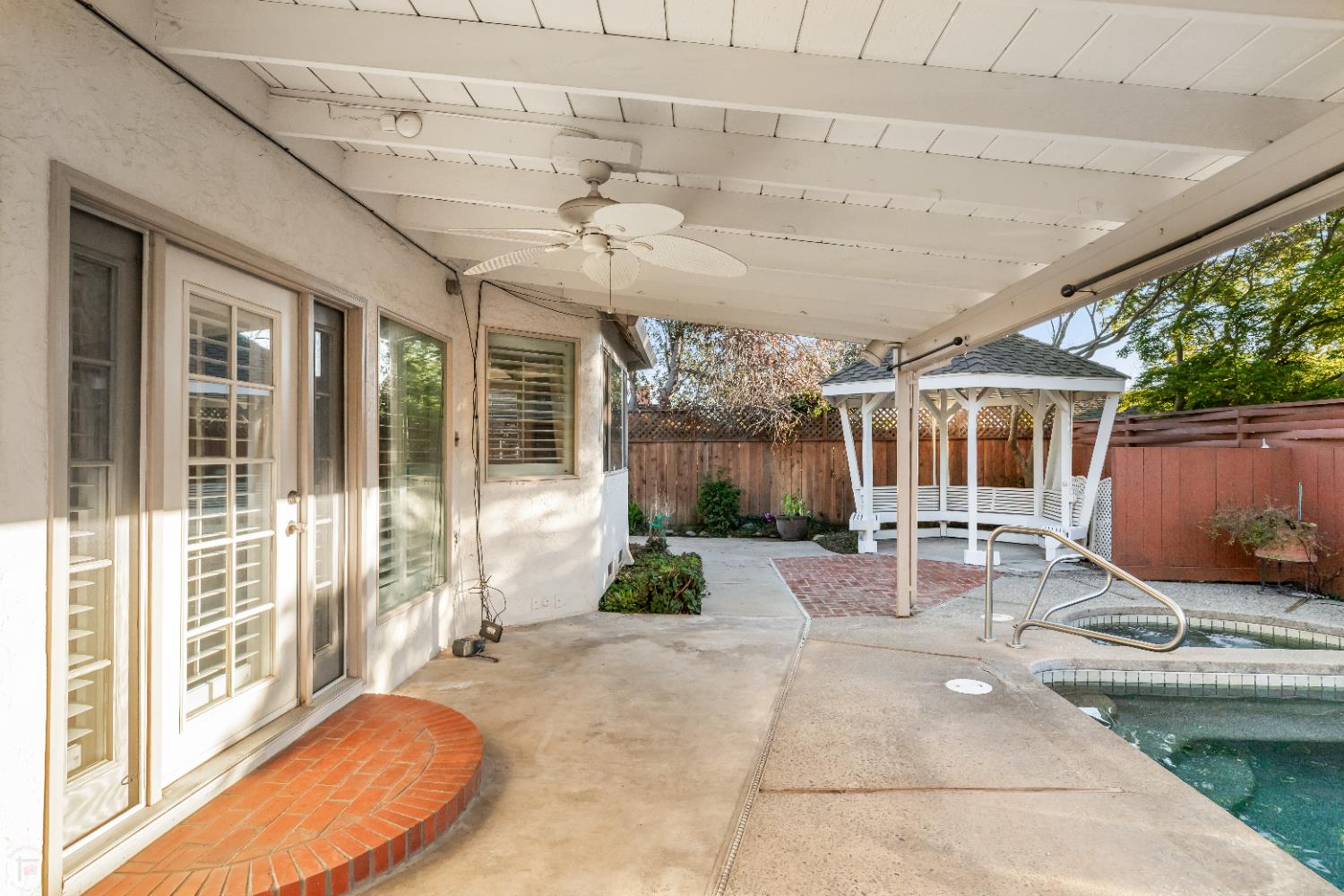 3809 Marigold Ln, Modesto, CA 95356