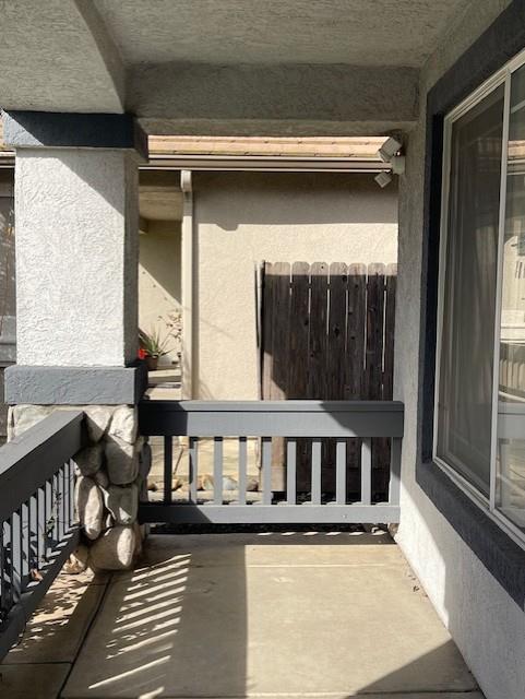 196 Dyer Ave, Manteca, CA 95336