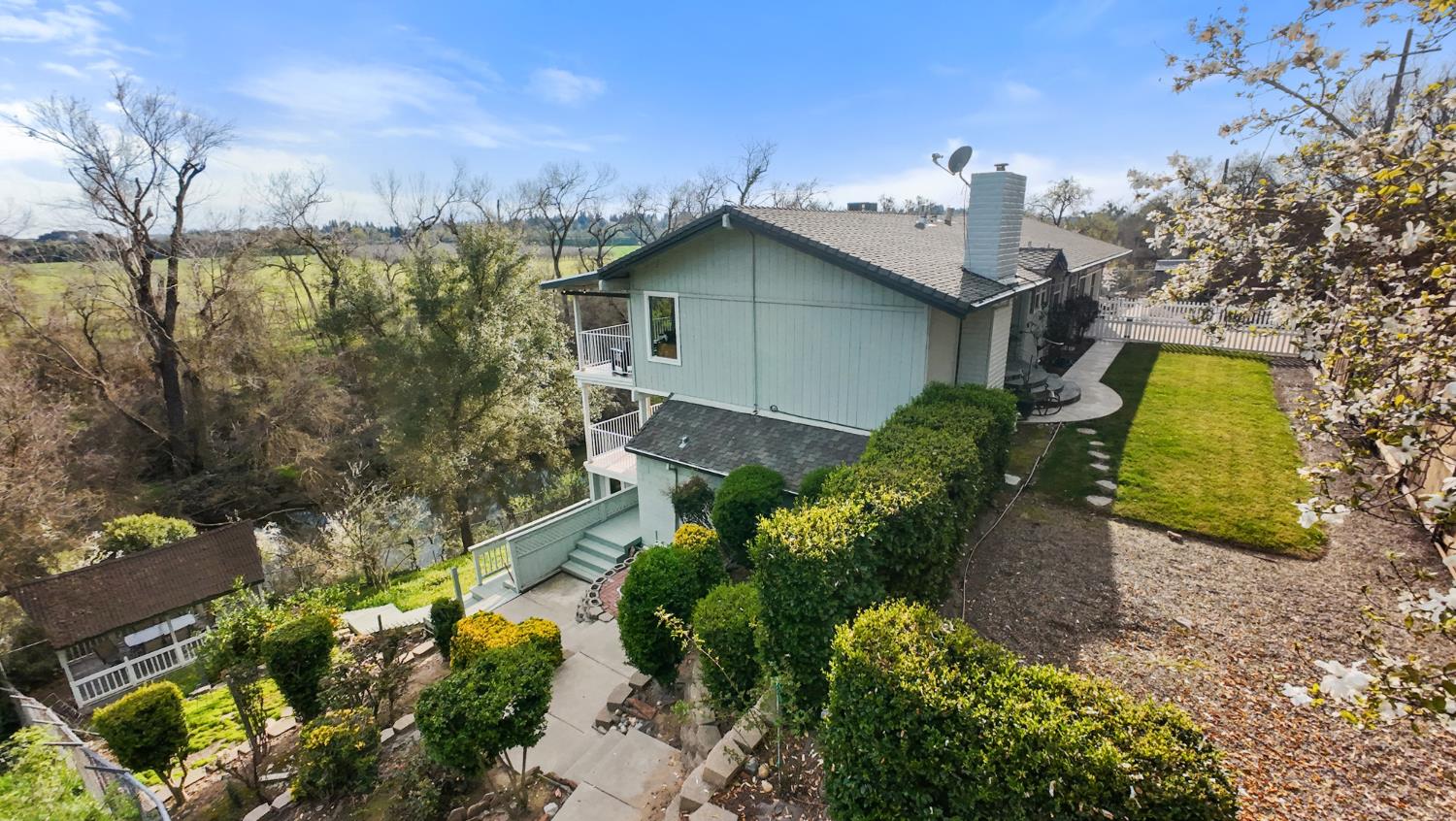 12030 Rodden Rd, Oakdale, CA 95361