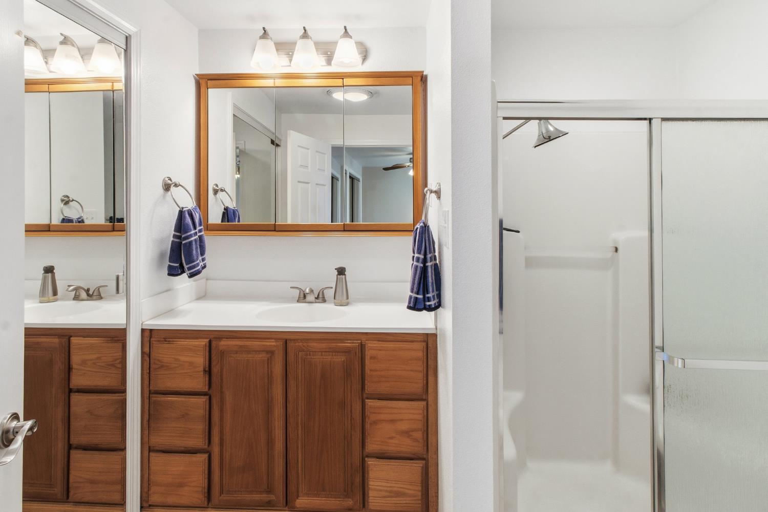 12030 Rodden Rd, Oakdale, CA 95361
