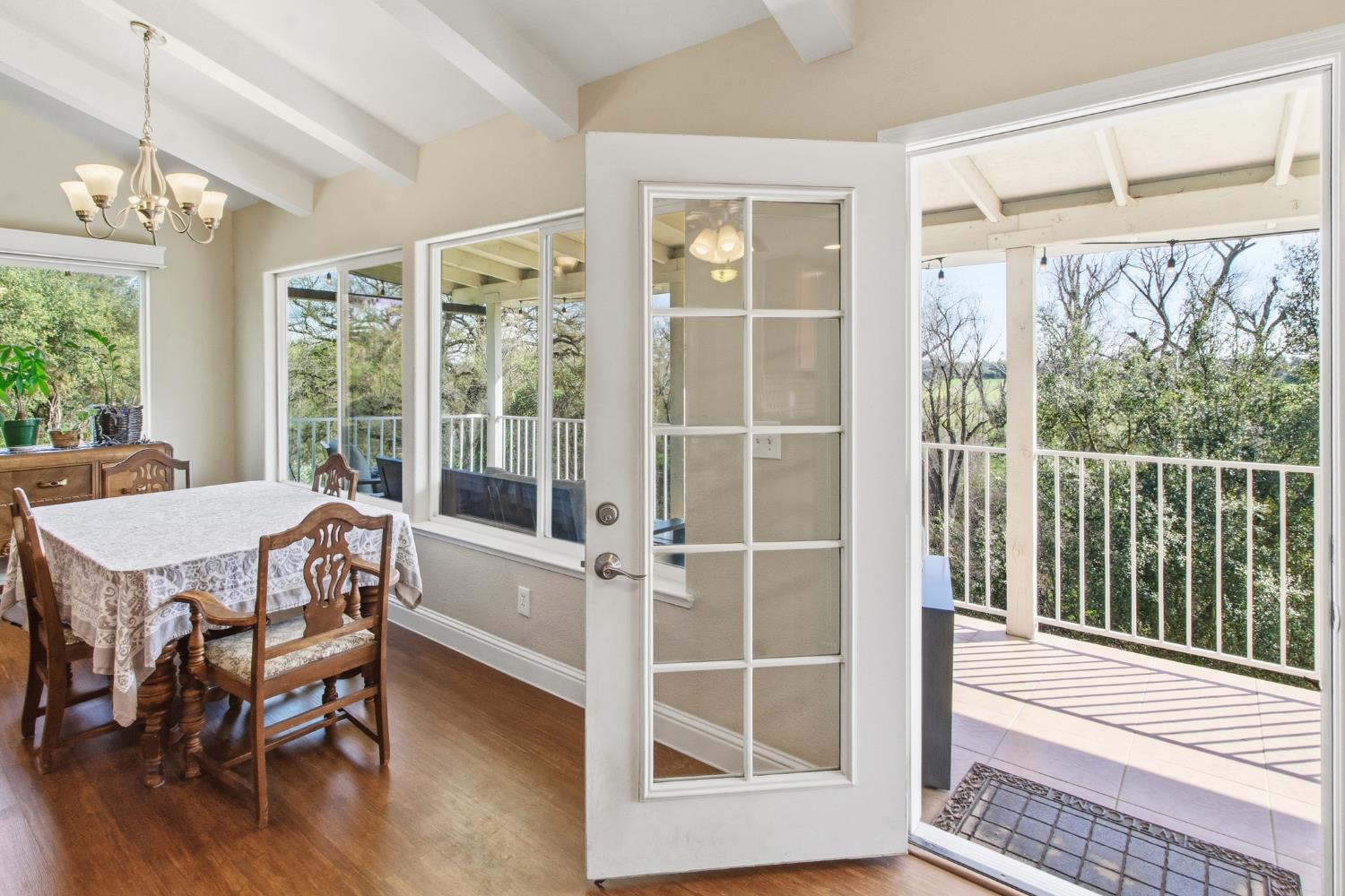 12030 Rodden Rd, Oakdale, CA 95361