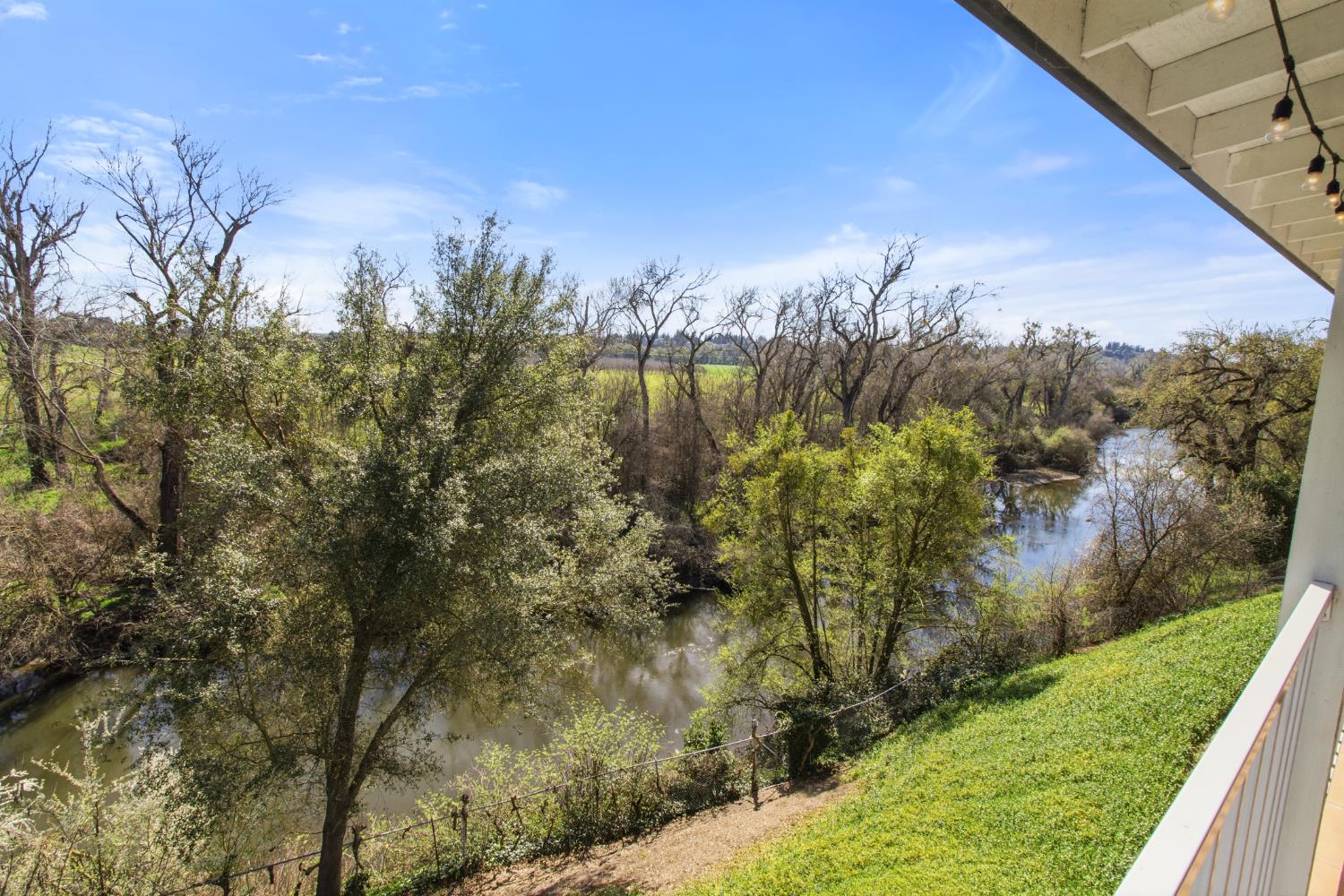 12030 Rodden Rd, Oakdale, CA 95361