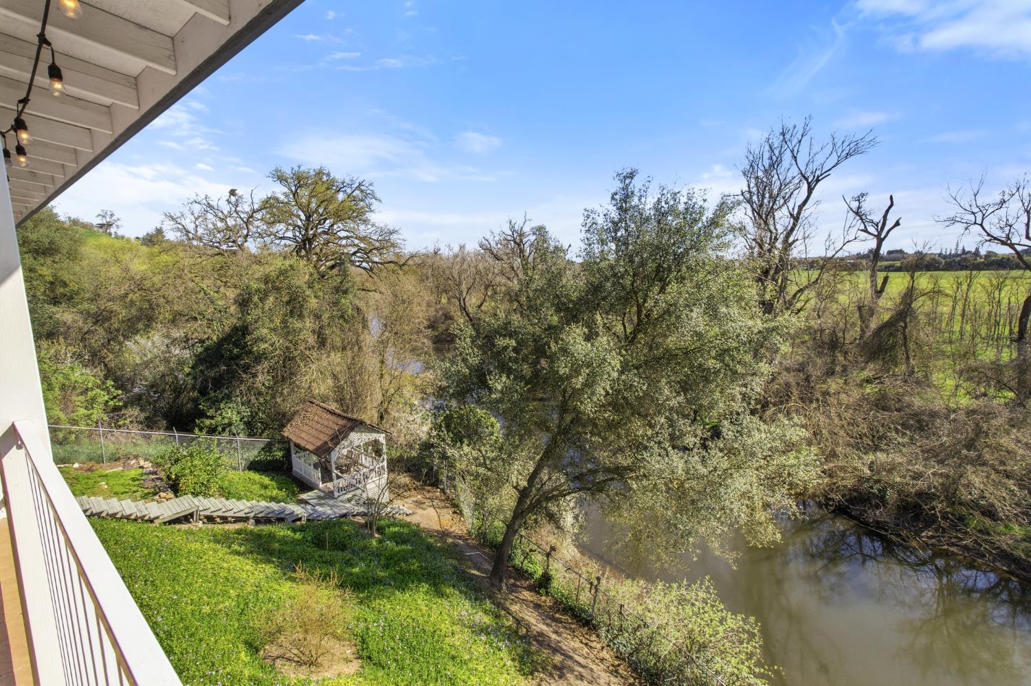 12030 Rodden Rd, Oakdale, CA 95361
