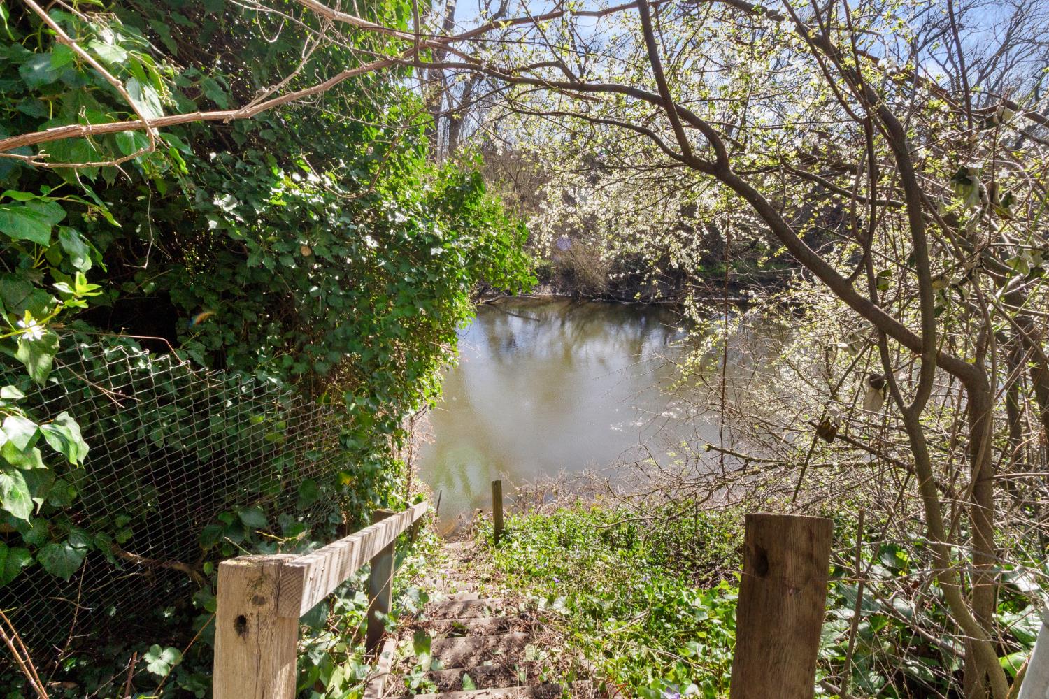 12030 Rodden Rd, Oakdale, CA 95361