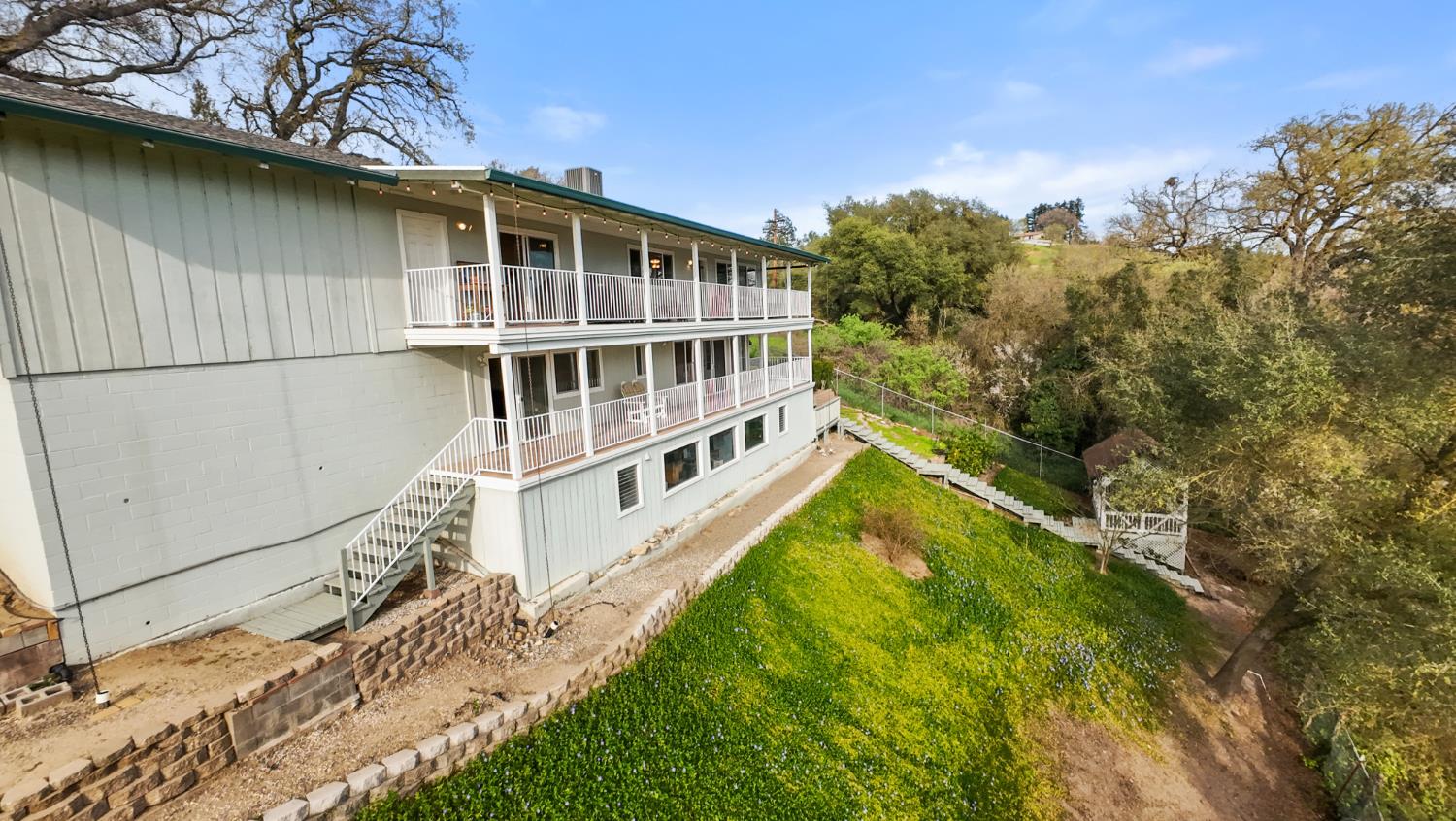 12030 Rodden Rd, Oakdale, CA 95361