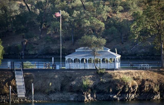 4464 Moccasin Ct, Copperopolis, CA 95228