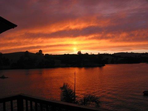 4464 Moccasin Ct, Copperopolis, CA 95228