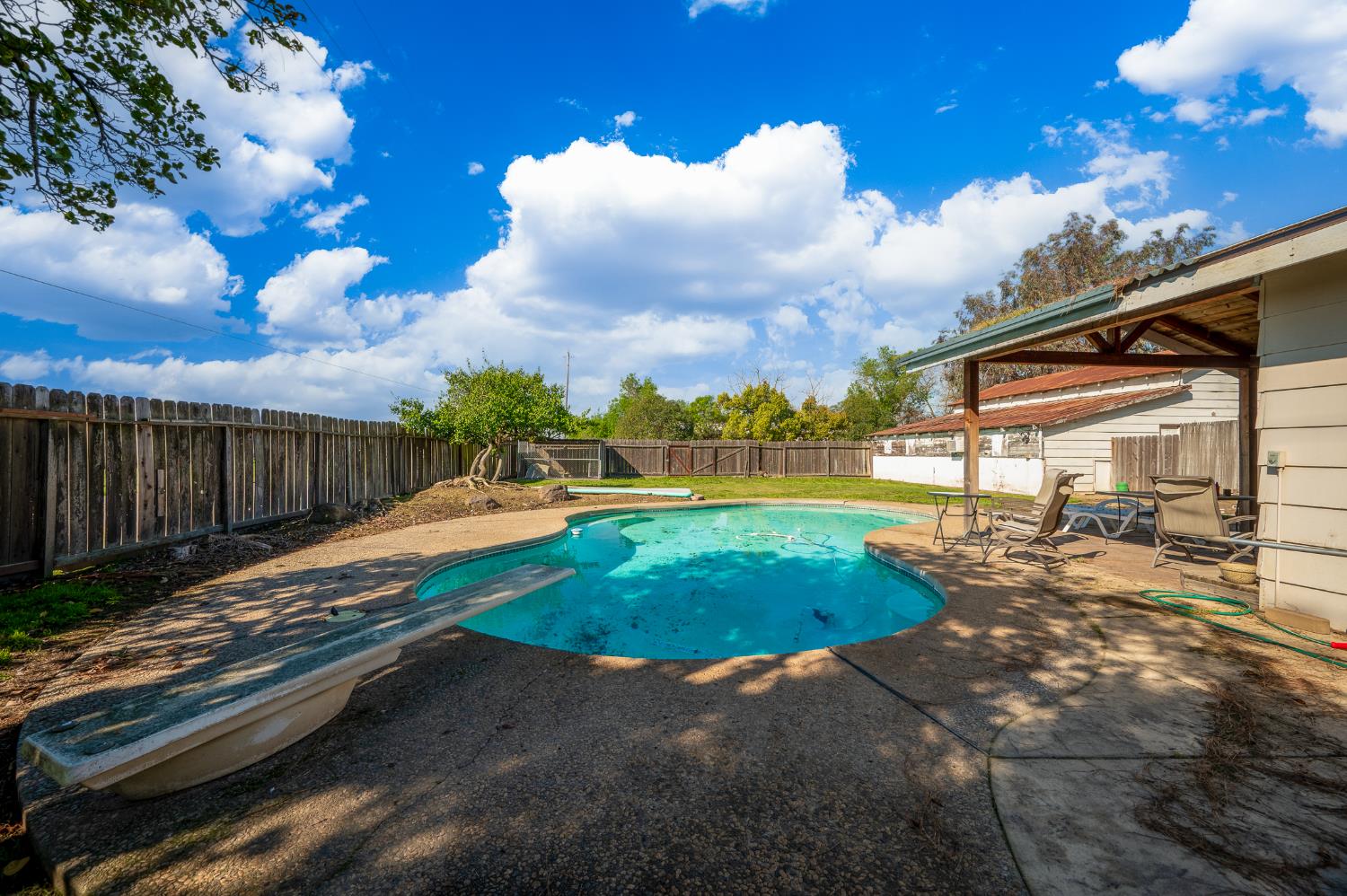 11501 Pioneer Ave, Oakdale, CA 95361