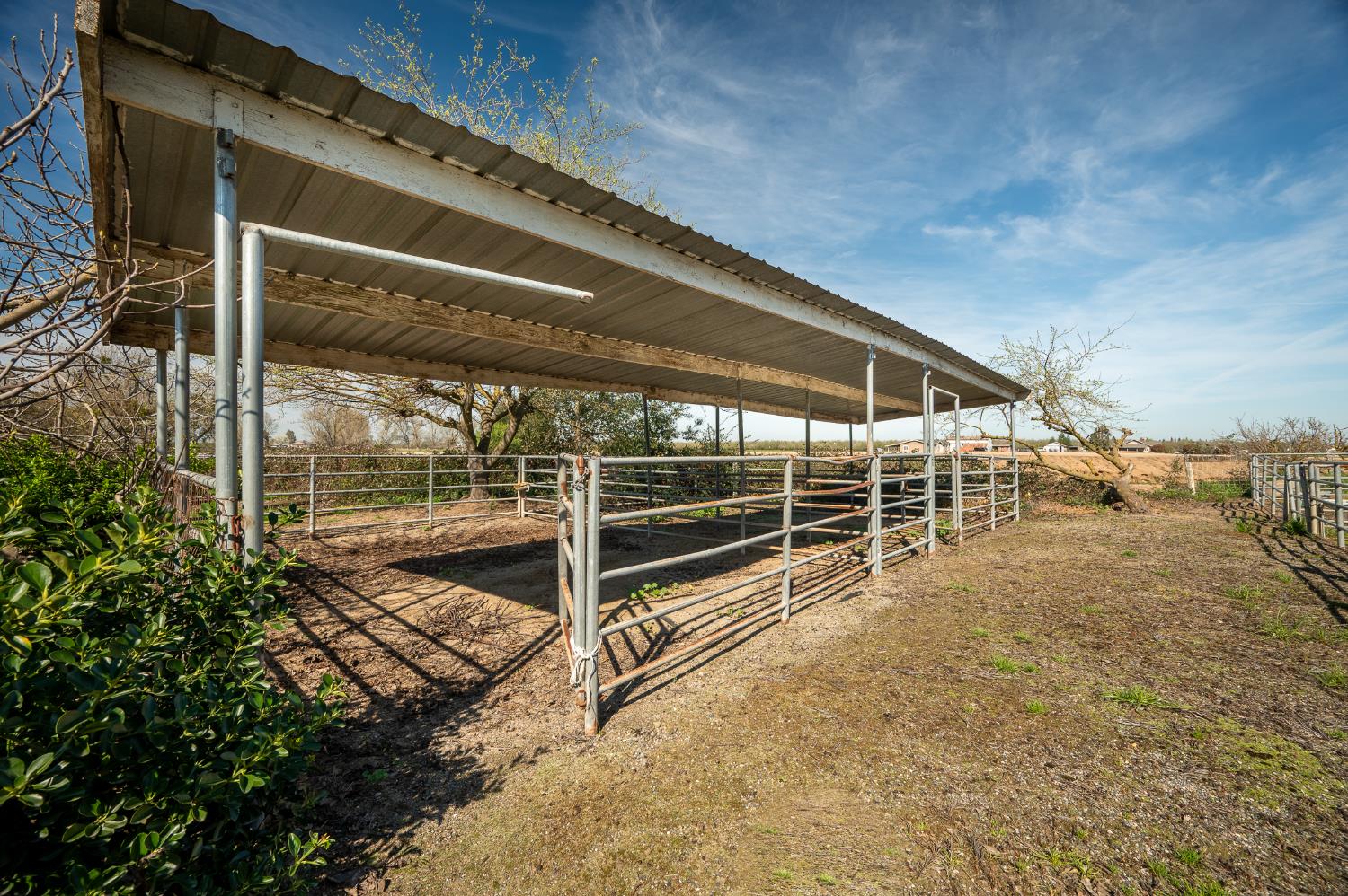 11501 Pioneer Ave, Oakdale, CA 95361