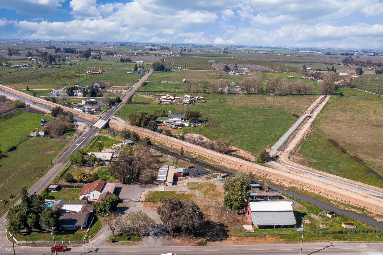 11501 Pioneer Ave, Oakdale, CA 95361